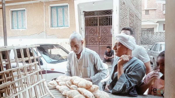 أخبار قنا.. ضبط 25 مخالفة تموينية في حملات مكثفة.. وقف العمل الميداني لعمال النظافة خلال فترة الذروة