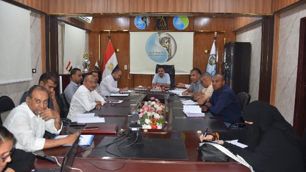 مياه الأقصر تبحث تطوير منظومة التدريب ورفع كفاءة العاملين