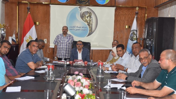 اللجنة العليا لمأمونية المياه بالأقصر تتابع تنفيذ الخطط الاستراتيجية حتى 2030