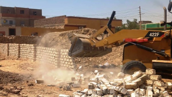 أخبار أسوان| حملة لإزالة التعديات.. وإطلاق خطة صندوق مكافحة وعلاج الإدمان والتعاطي