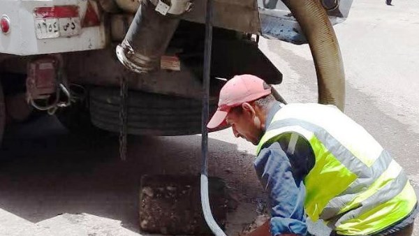 جهود مكثفة بأسوان لرفع كفاءة مرافق مياه الشرب والصرف والإستجابة لشكاوى المواطنين