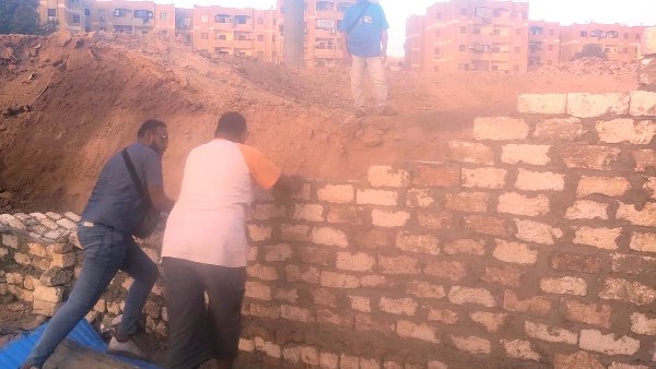 محافظ أسوان يوجه بالتصدى الحاسم للتعديات على أراضى الدولة
