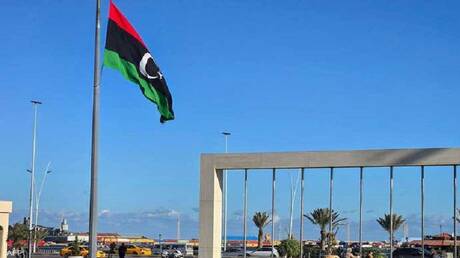 رويترز: باكستان تدخل على خط الأزمة الليبية بوساطة بين حكومتي الشرق والغرب