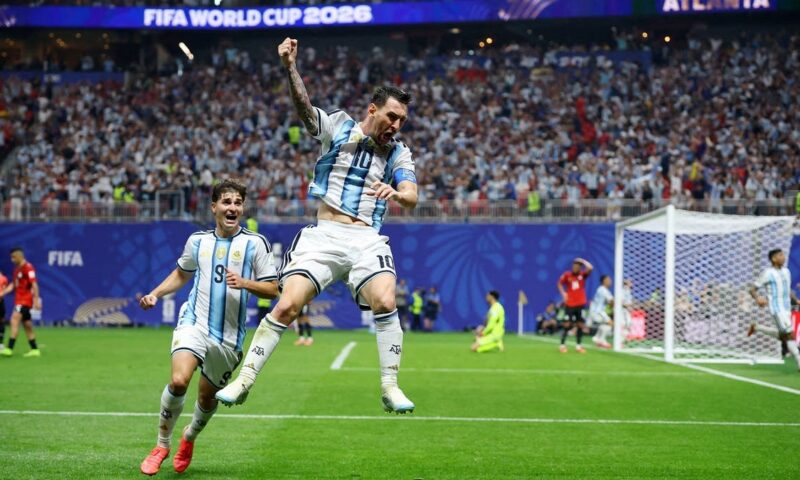 ميسي يكسر رقمين قياسيين في تاريخ كأس العالم عبر شباك مصر