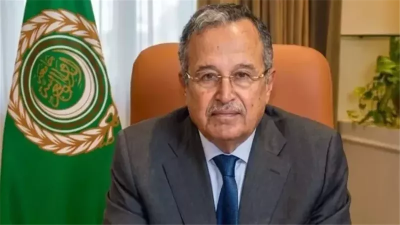 الأمين العام لجامعة الدول يجري اتصالات بوزراء خارجية الأردن والسعودية والبحرين لبحث الاعتداءات الإيرانية