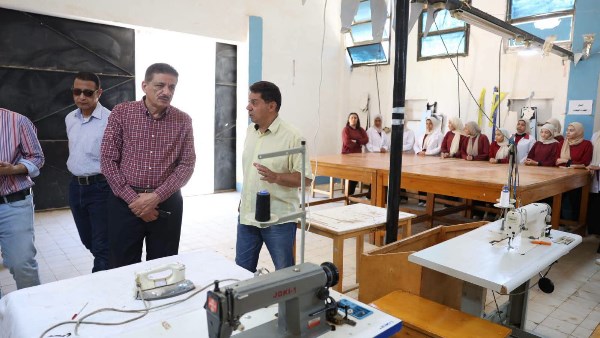 الوادي الجديد.. متابعة المشروعات التنموية بالخارجة