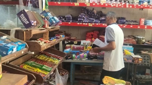 67 محضرًا حصيلة حملات تموينية على 139 منشأة بالوادي الجديد