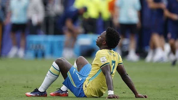ريال مدريد يوافق على رحيل فينيسيوس
