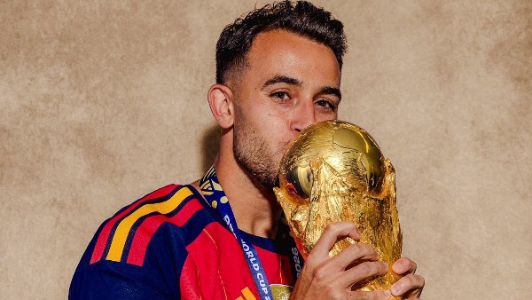 جارسيا: تتويج إسبانيا بكأس العالم لم يكن صدفة.. وحلمي دوري الأبطال مع برشلونة