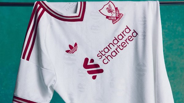 ليفربول يكشف عن القميص الاحتياطي الجديد لموسم 2026-2027