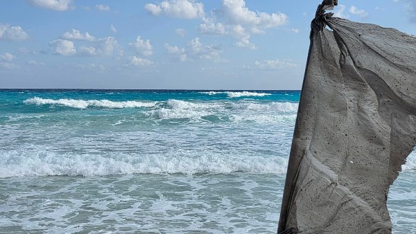 وفاة شخص غرقا أثناء السباحة بإحدى القرى السياحية بالساحل الشمالي