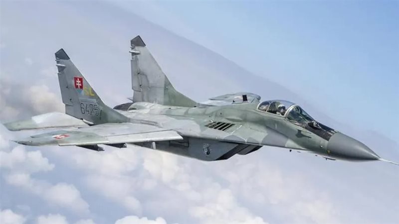 وزير الدفاع البولندي يعلن إلغاء صفقة مقاتلات ميج- 29 مع أوكرانيا