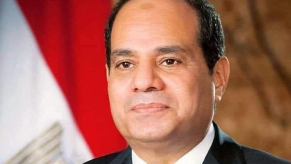 محافظ الإسماعيلية يهنئ رئيس الجمهورية بالذكرى الـ 74 لثورة 23 يوليو المجيدة