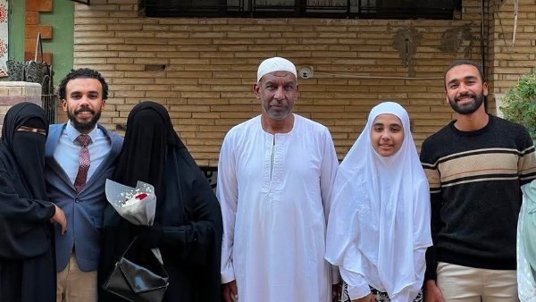 مروة عبدالعزيز عيسى بنت الإسماعيلية أول الجمهورية في الثانوية الأزهرية: “أبويا وأمي سر تفوقي”