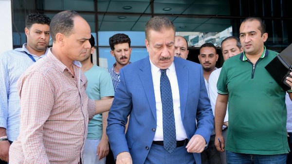 بعد جولته المفاجئة أمس بمبنى التأمين الصحي الشامل.. قرارات حاسمة لمحافظ بورسعيد