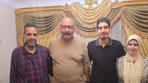 رحلة تفوق طالب بور سعيد.. العاشر على الجمهورية علمى علوم: مجدى يعقوب قدوتي