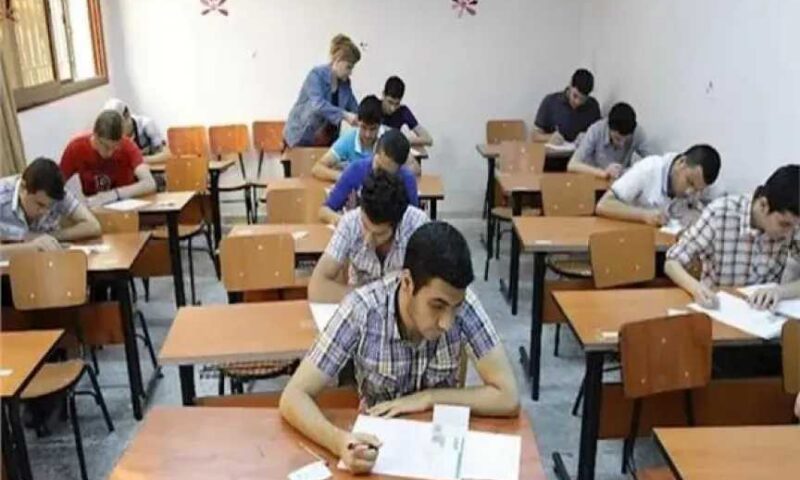 بدء امتحان اللغة الأجنبية الأولى لطلاب الثانوية العامة اليوم