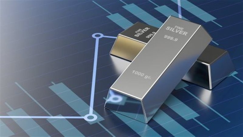 الفضة تواصل التحليق، ارتفاع قوي يدفع الأوقية إلى 62.37 دولار
