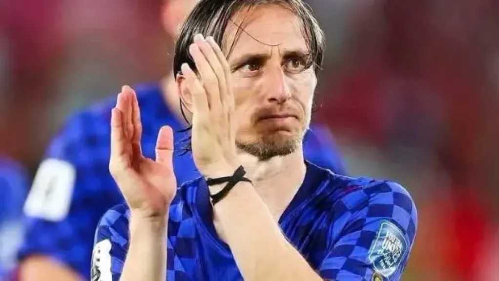 مودريتش يفتح النار على التحكيم: ما حدث في مباراة مصر والأرجنتين كارثة تحكيمية