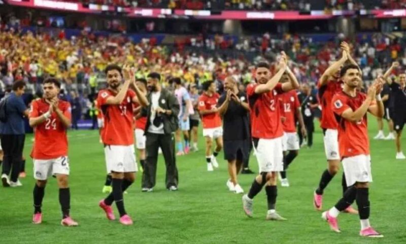عروض أوروبية وسعودية تلاحق نجوم منتخب مصر في انتقالات الصيف