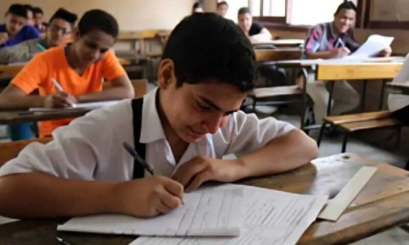 جدول امتحانات أولى وثانية ثانوي دور ثانٍ بالجيزة