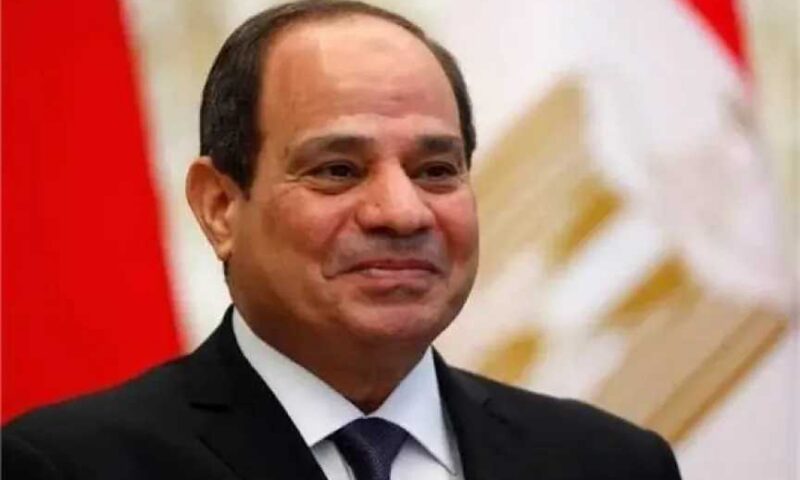 الرئيس السيسي يتوجه إلى قطر لتقديم العزاء في وفاة الأمير الوالد الشيخ حمد بن خليفة آل ثاني