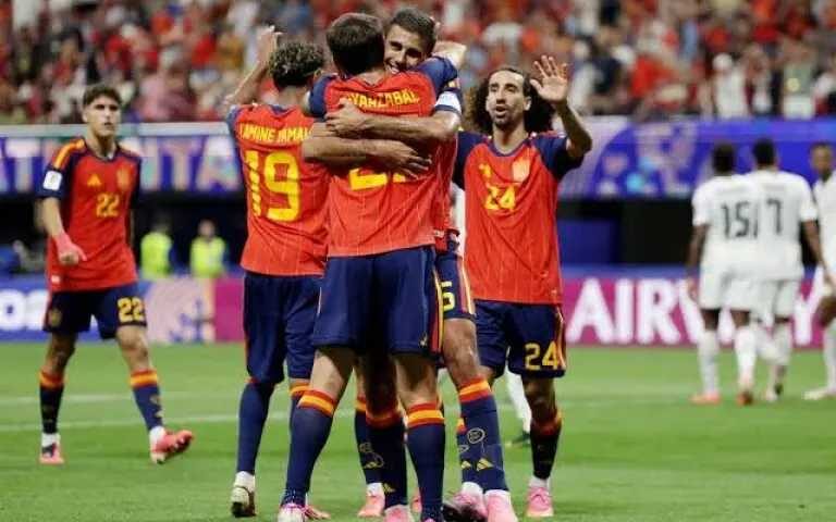 إسبانيا تطيح بفرنسا وتصعد لنهائي كأس العالم