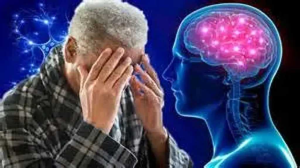 علامات الزهايمر المبكر : أعراض قد تكشف المرض في بدايته وأهم طرق الوقاية للحفاظ على صحة الدماغ