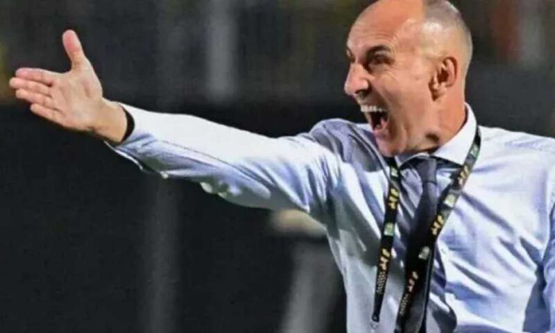 يورشيتش: المنافسة على الدوري شاقة بدون جماهير.. ولم ألتَقِ بمسؤولي الأهلي