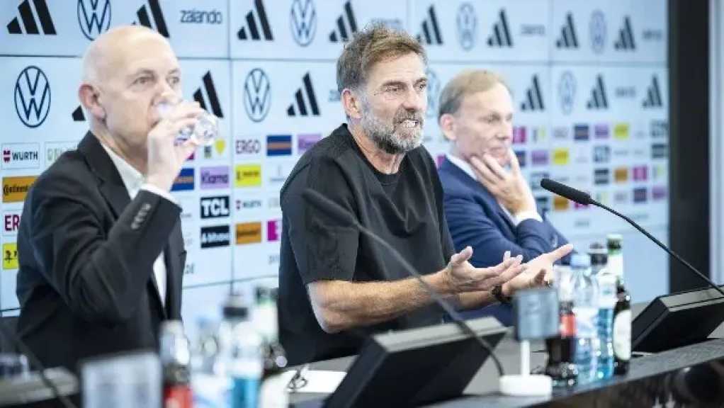 حقبة جديدة لـ «المانشافت».. يورجن كلوب يتولى تدريب منتخب ألمانيا حتى 2030 لإعادة بناء الهيبة