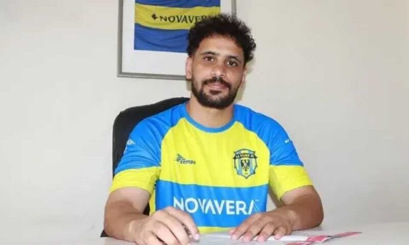 صفقة مجانية لتعزيز الصفوف.. لافيينا يعلن رسمياً ضمه لعبد الله جمعة لاعب الزمالك السابق