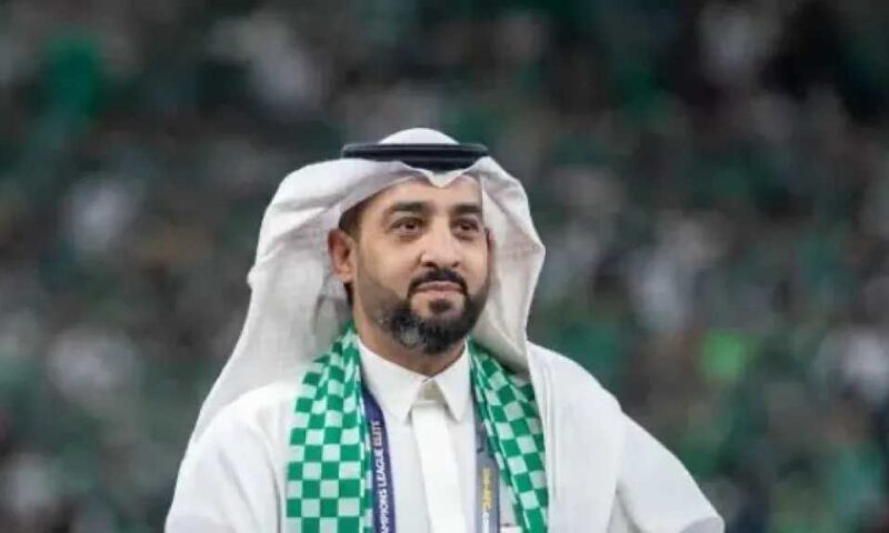 «حقبة قارية ذهبية».. خالد العيسى يعلن استقالته رسمياً من رئاسة الأهلي السعودي