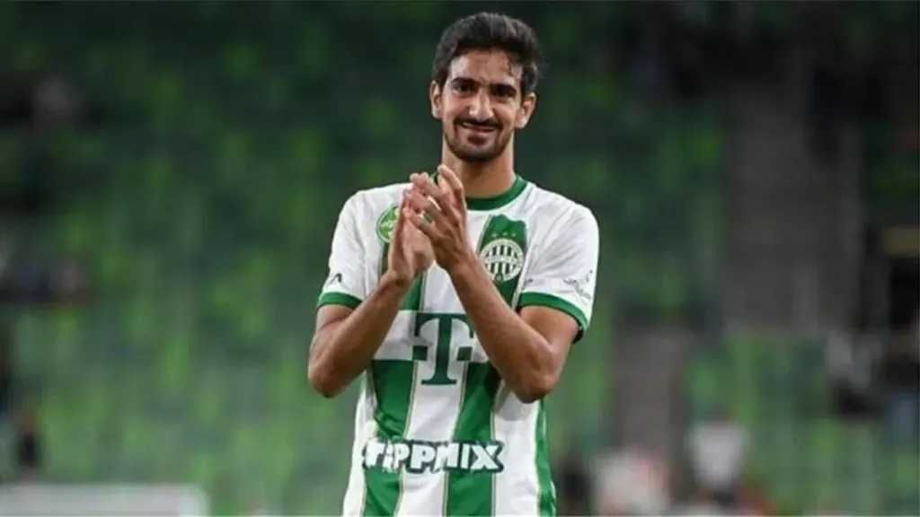 الأهلي يتحرك لتعويض بن رمضان وبحث خيارات الخط الخلفي
