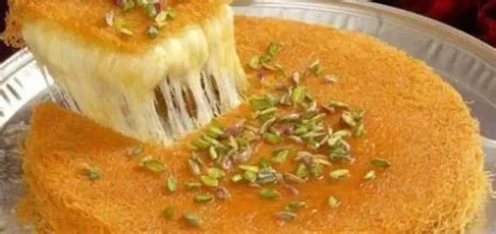 طريقة عمل الكنافة بالكريم كراميل بخطوات سهلة : وصفة صيفية بطعم مختلف