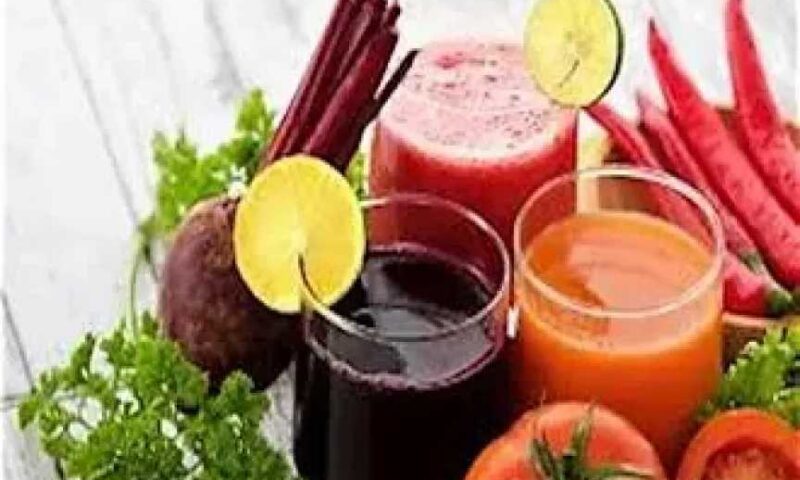 3 مشروبات طبيعية قد تساعد على خفض ضغط الدم : تعرف على فوائد البنجر والطماطم والرمان