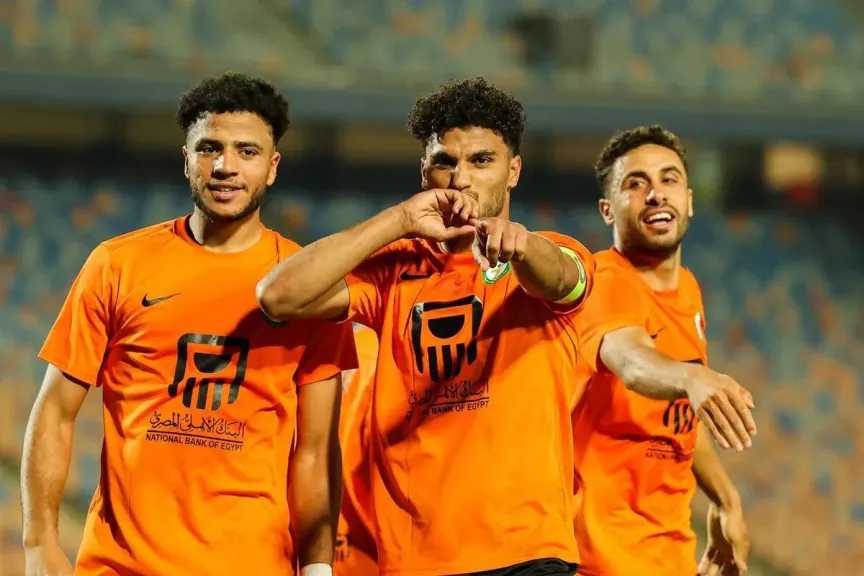 البنك الأهلي يجدد عقد أسامة فيصل 4 مواسم