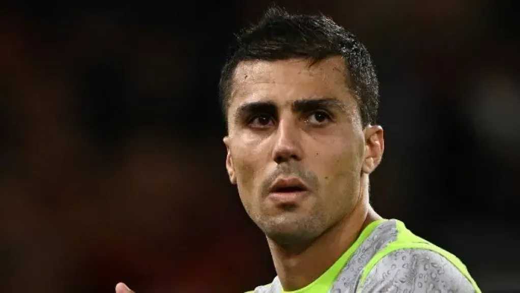 أزمة القيد تهدد تحركات ريال مدريد لضم ديوماندي ورودري