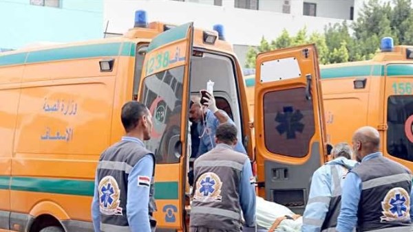 إصابة ملاحظة بلجنة ثانوية عامة في العبور بحالة إغماء ونقلها للمستشفى