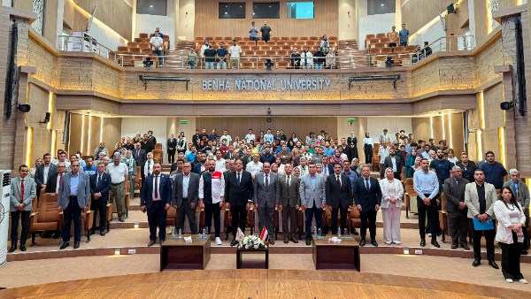 رئيس جامعة بنها الأهلية: ملتقى التوظيف الأول يعزز الشراكة مع الصناعة