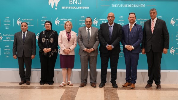 جامعة بنها الأهلية تبحث شراكة استراتيجية مع جامعة كانتربري البريطانية