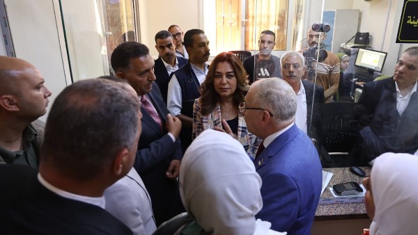 وزيرة التنمية المحلية ومحافظ القليوبية يفتتحان 3 مراكز تكنولوجية جديدة بالقناطر الخيرية