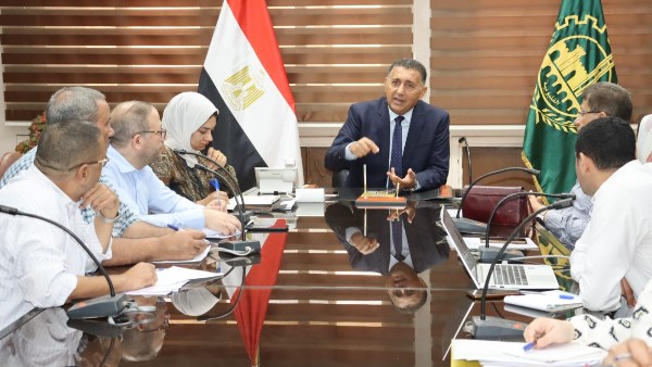 محافظ القليوبية : لا تهاون في حماية الترع والمصارف والحفاظ على البيئة
