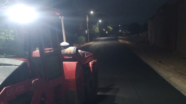 الغربية تواصل تنفيذ خطتها لتطوير البنية التحتية ورفع كفاءة الطرق لخدمة المواطنين.. صور