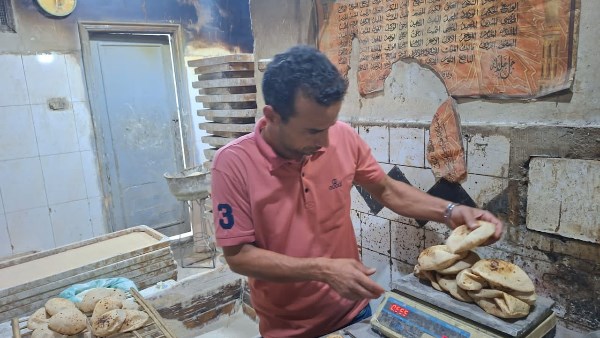 52 محضرا.. حملات تموينية على المخابز البلدية استجابة للشكاوى بالغربية