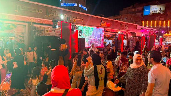 من خير مصر لأهل مصر.. إقبال غير مسبوق على مهرجان التسوق لجهاز مستقبل مصر منذ الساعات الأولى لانطلاقه