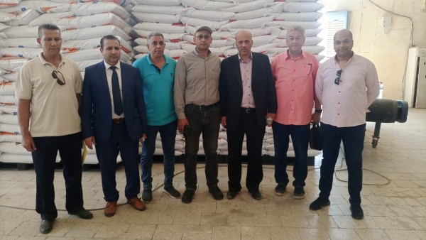 ضبط 825 طن أعلاف وخامات داخل مصنع غير مرخص لإنتاج أعلاف الأسماك بطنطا