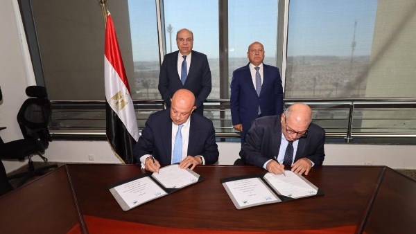 تكامل مؤسسي للدولة.. رفع كفاءة وصيانة الممرات الرئيسية بالمطارات الداخلية والطرق المؤدية إليها