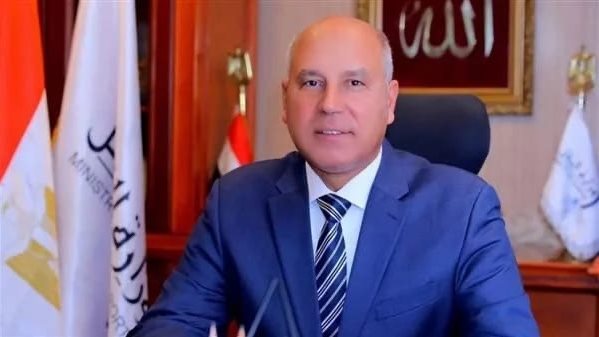 وزير النقل : تكريم شباب إطفاء ميناء دمياط من الدولة قريبًا