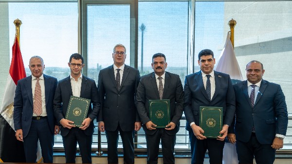 وزير البترول يشهد توقيع اتفاقية لإنشاء وتشغيل مصنع لإنتاج الأسمدة الفوسفاتية بالعين السخنة