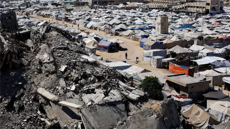 ماذا يعني حل حماس لحكومتها في غزة؟ ومن يدير القطاع بعد 19 عاما؟ (صور وإنفوجراف)